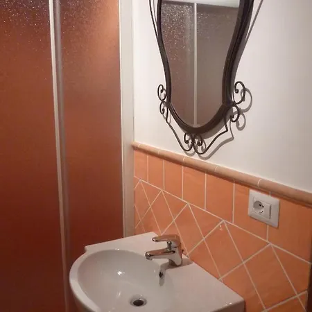 Croce Rossa Sleeps 8 Pool Wifi * Rovetino