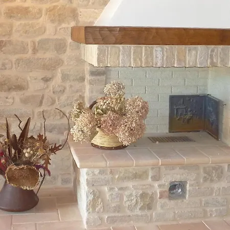 Villa Croce Rossa Sleeps 8 Pool Wifi *