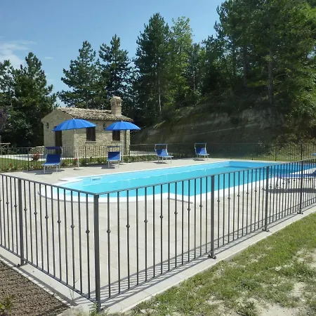 Villa Croce Rossa Sleeps 8 Pool Wifi *